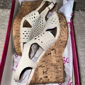Brand New SO Taffy Wedge Sandal size 7.5